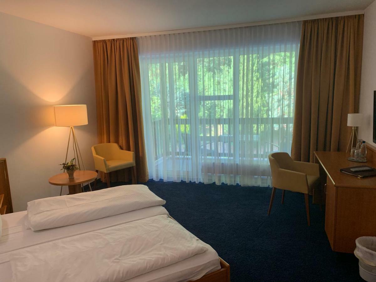 Hotel-Gasthof Huettensteinach Sonneberg Ngoại thất bức ảnh